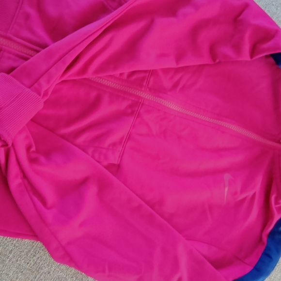 Bundle of 3 Jackets Champions, Nike, Adidas - Picture 7 of 14